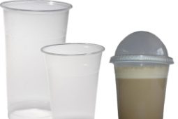 כוסות מפלסטיק